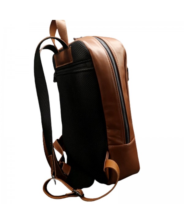 Bergman tan leather backpack with 3D back fabric for sweat absorption BACKPACK