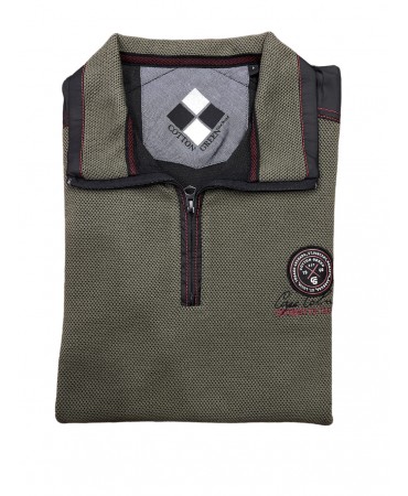 Men's blouse with zip in olive color and trims on the shoulders and collar in gray color
