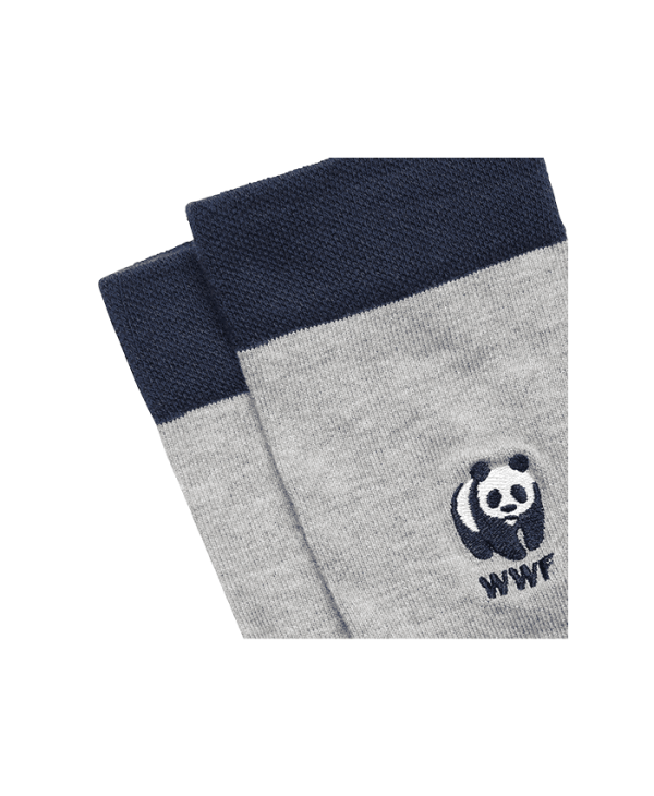 The limited edition WWF x Healthy Seas Socks collection in gray with blue trim HEALTHY SEAS SOCKS