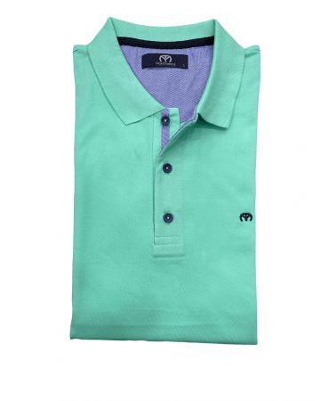 Polo shirt in bright green with light blue and blue buttons