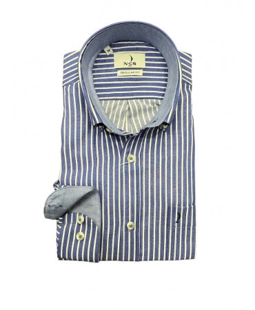 Men's shirt in light blue with white stripe