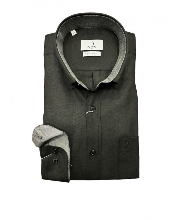 Μαύρο πουκάμισο με τσεπη NCS με γκρι εσωτερικά του γιακά και της μανσέτας  ΠΟΥΚΑΜΙΣΑ NCS