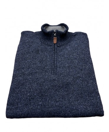 Woolen knit with zipper in a melange blue color