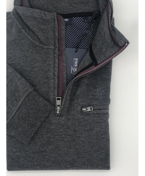 Pre End Pole Zipper in Carbon Color Pocket Zipper with Embossed Knit and Bordeaux Finishes POLO ZIP LONG SLEEVE