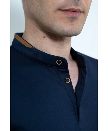 Mao blue tshirt with highly bicolor buttons